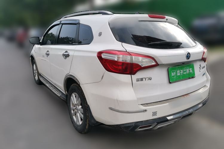 Used Venucia T70 2015 2.0L CVT Smart Edition Rear Left 45 Deg