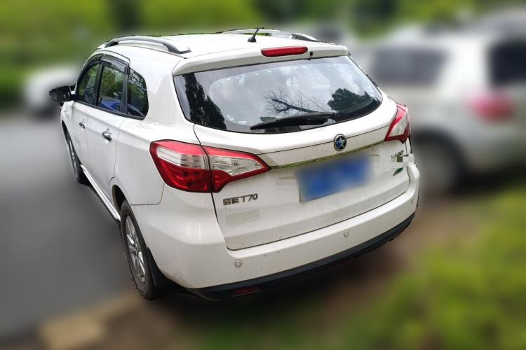Used Venucia T70 2015 2.0L CVT Smart Choice Edition Rear Left 45 Deg