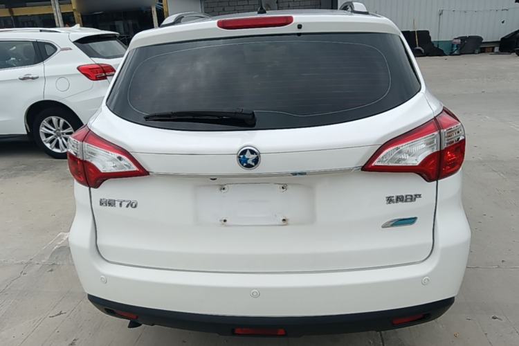 Used Venucia T70 2015 2.0L CVT Smart Choice Edition Rear