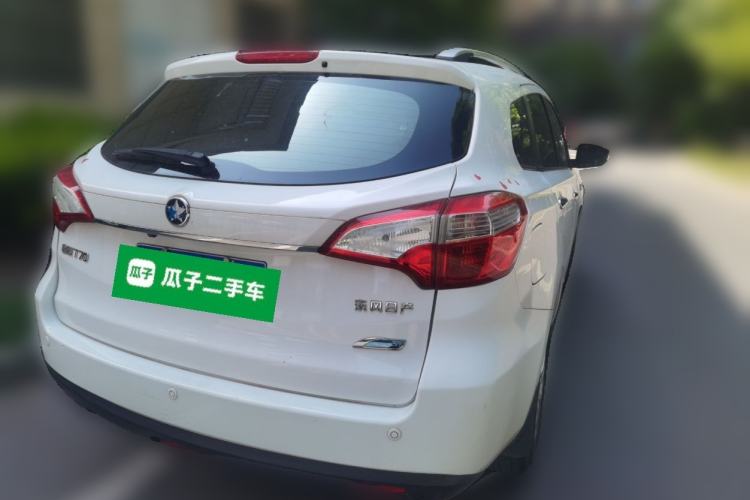Used Venucia T70 2015 2.0L CVT Smart Choice Edition Rear Right 45 Deg