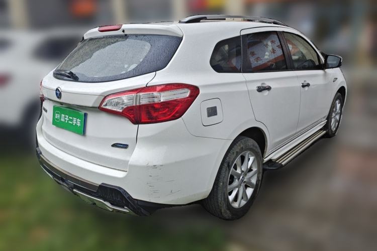 Used Venucia T70 2015 2.0L CVT Smart Edition Rear Right 45 Deg