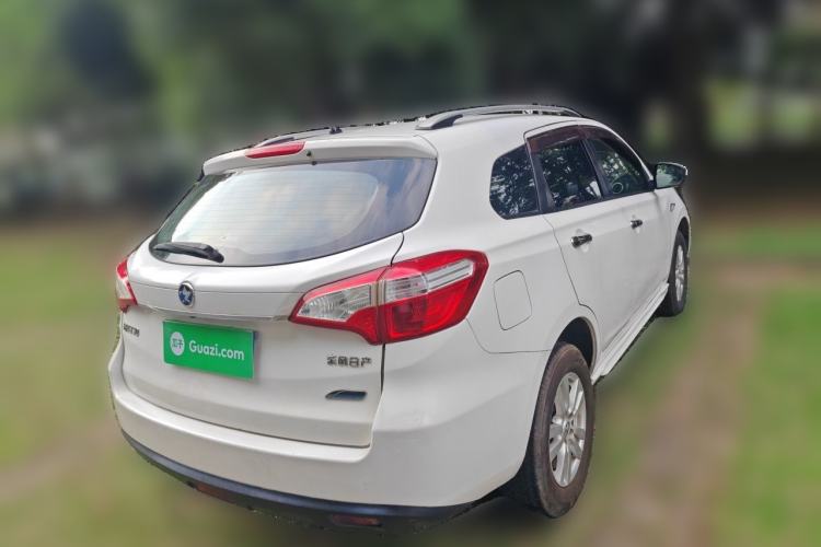 Used Venucia T70 2015 2.0L CVT Smart Edition Rear Right 45 Deg