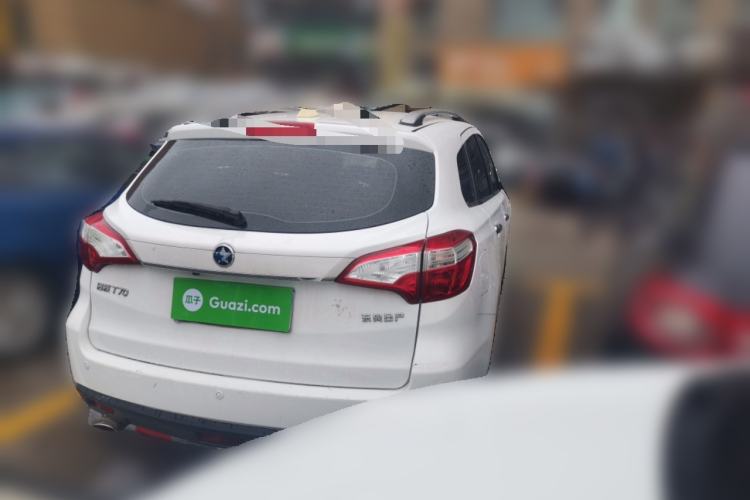 Used Venucia T70 2015 2.0L Manual RuiQu Version Rear Right 45 Deg