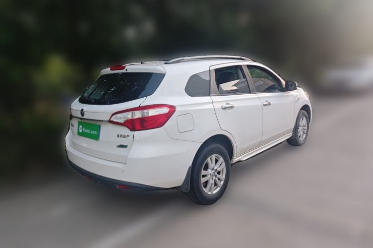 Used Venucia T70 2015 2.0L CVT Smart Choice Edition Rear Right 45 Deg