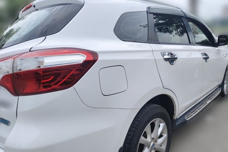 Used Venucia T70 2015 2.0L CVT Smart Edition Rear Right 45 Deg