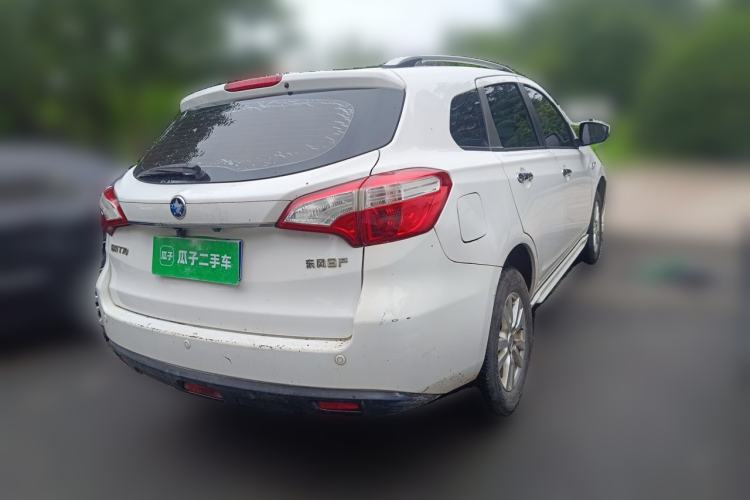 Used Venucia T70 2015 2.0L Manual RuiQu Version Rear Right 45 Deg