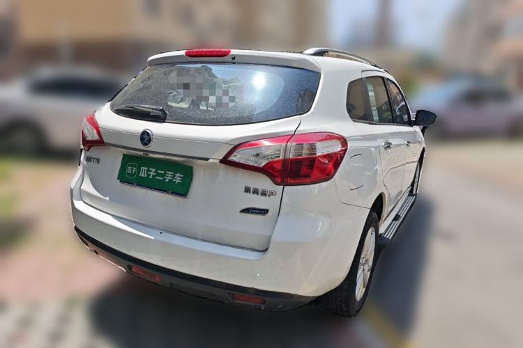 Used Venucia T70 2015 2.0L CVT Smart Edition Rear Right 45 Deg
