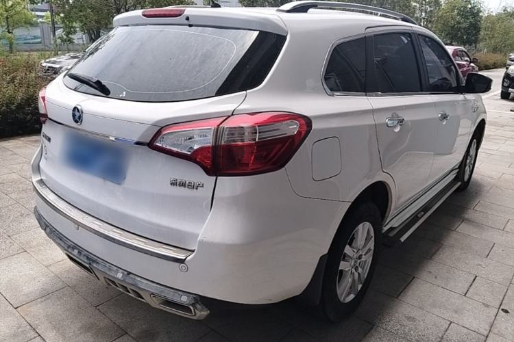 Used Venucia T70 2015 2.0L Manual RuiQu Version Rear Right 45 Deg