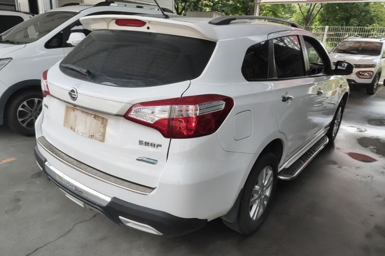 Used Venucia T70 2015 2.0L CVT Smart Edition Rear Right 45 Deg