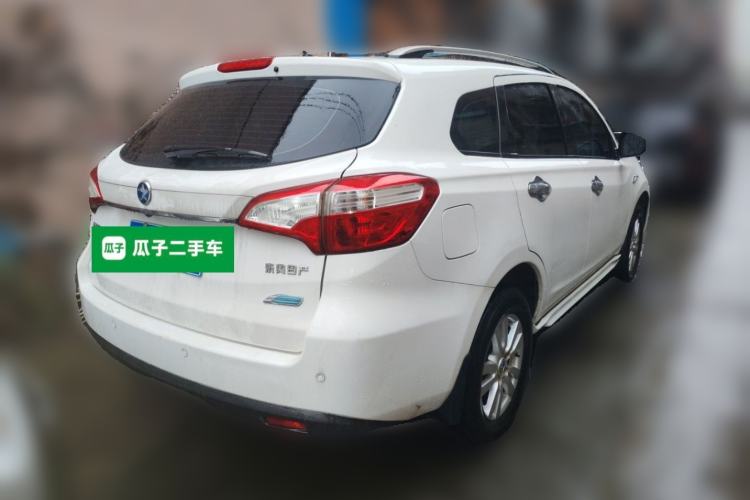 Used Venucia T70 2015 2.0L CVT Smart Edition Rear Right 45 Deg