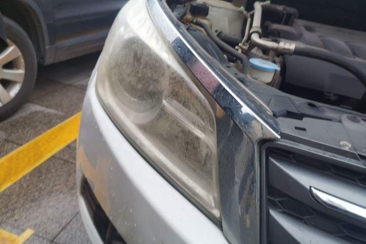 Used Venucia T70 2015 2.0L Manual RuiQu Version Right Front Headlight