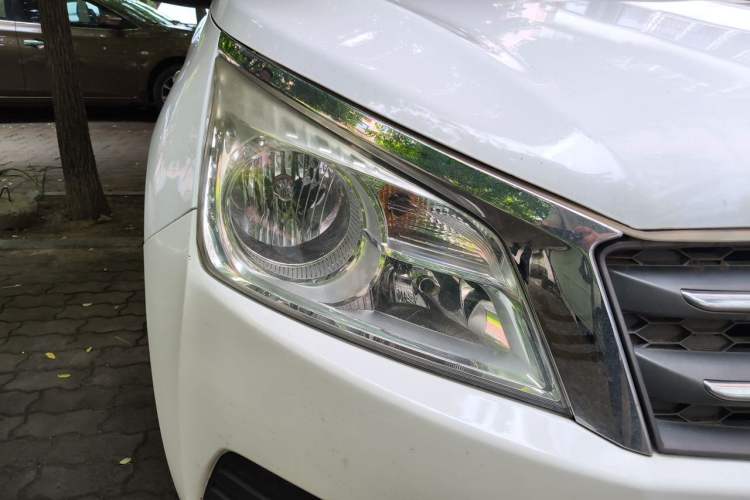 Used Venucia T70 2015 1.6L Manual Ruixing Edition Right Front Headlight