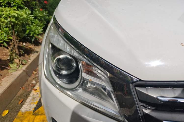 Used Venucia T70 2015 2.0L Manual RuiXiang Edition Right Front Headlight