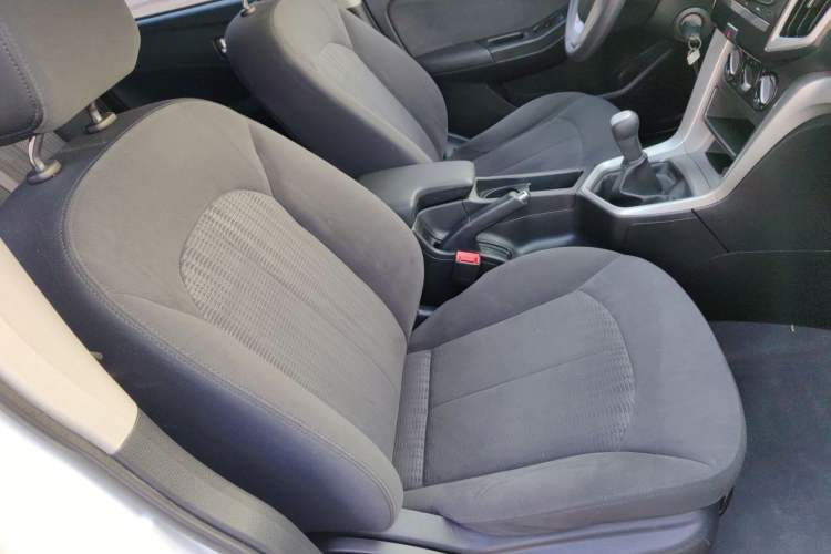 Used Venucia T70 2015 1.6L Manual Ruixing Edition Right Front Seat