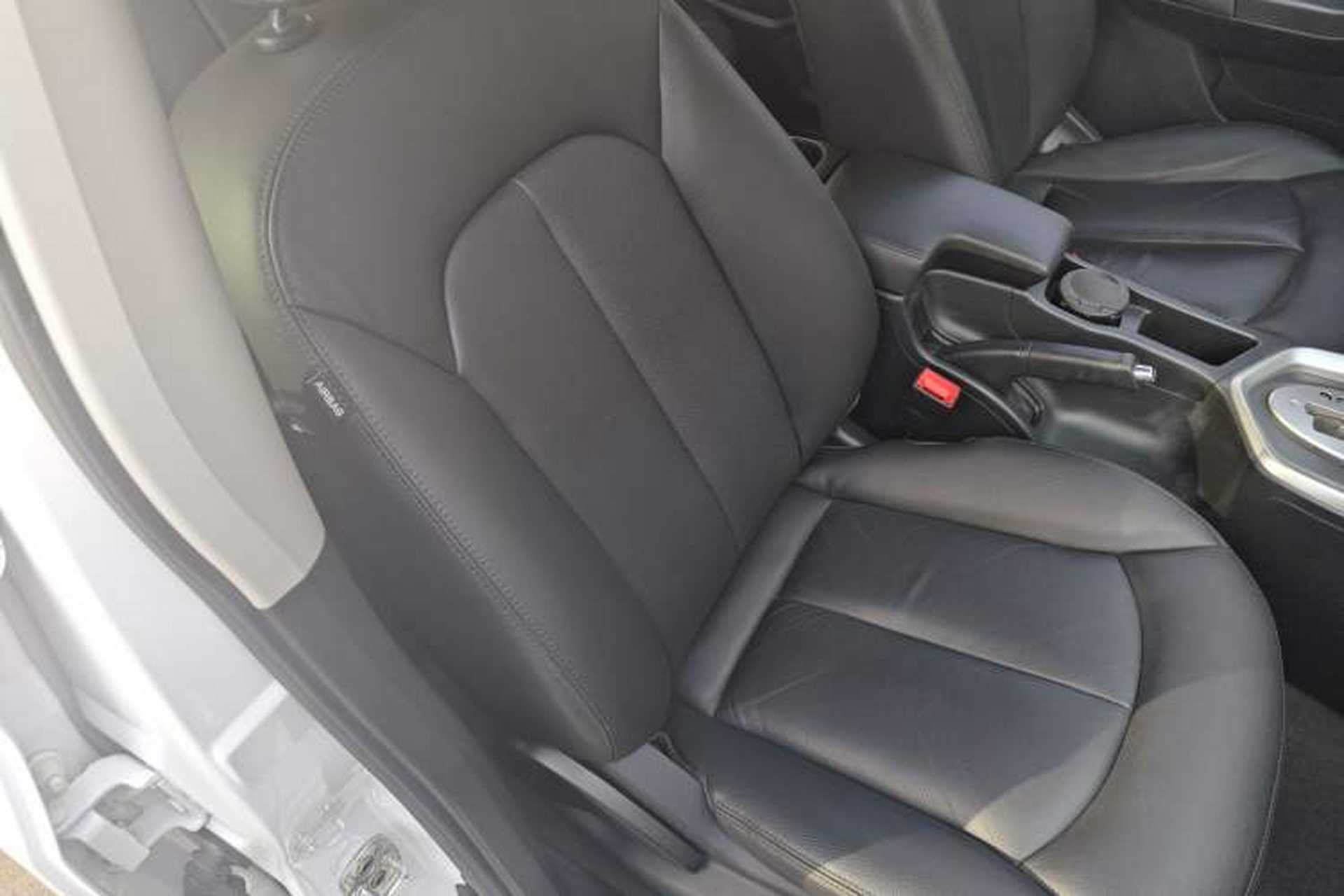 Used Venucia T70 2015 2.0L CVT Smart Edition Right Front Seat