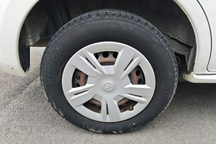 Used Venucia T70 2015 1.6L Manual Ruixing Edition Right Rear Wheel Hub