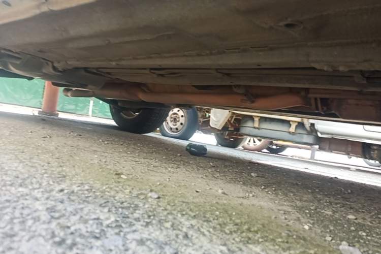 Used Venucia T70 2015 2.0L CVT Smart Choice Edition Right Side Sill