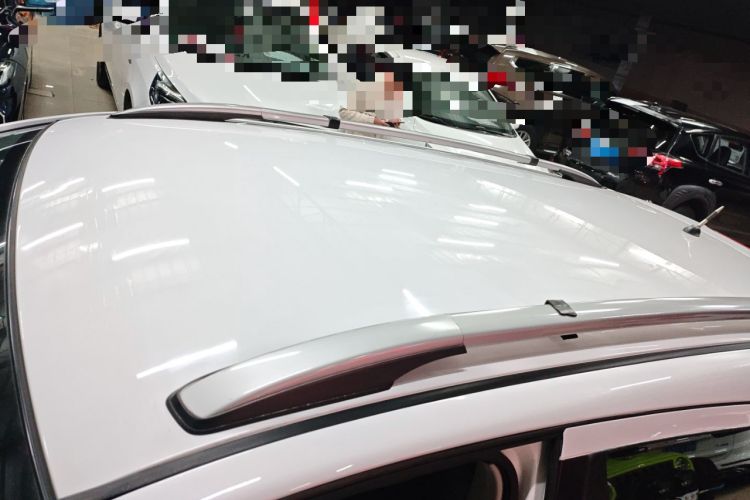 Used Venucia T70 2015 2.0L Manual RuiQu Version Roof