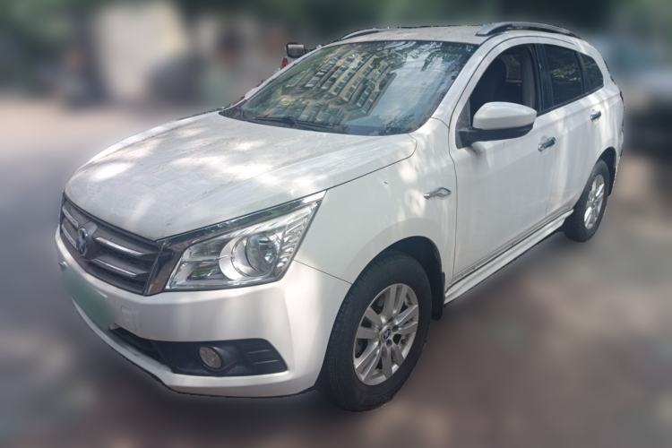 Used Venucia T70 2015 2.0L CVT Smart Choice Edition Guazi used car, China used car export, Used car for sale, Used  cars, Cheapest cars for sale
