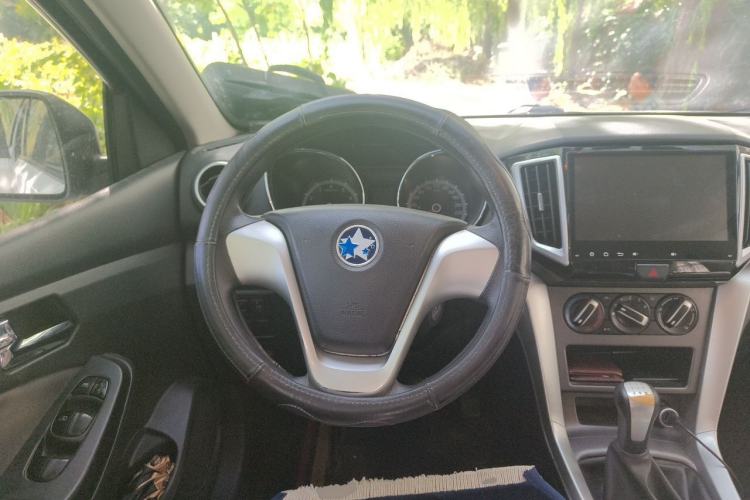Used Venucia T70 2015 1.6L Manual Ruixing Edition Steering Wheel