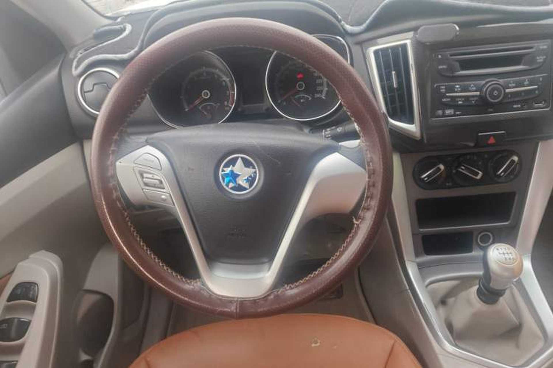 Used Venucia T70 2015 2.0L Manual RuiQu Version Steering Wheel