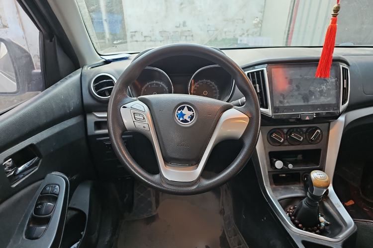 Used Venucia T70 2015 2.0L Manual RuiQu Version Steering Wheel