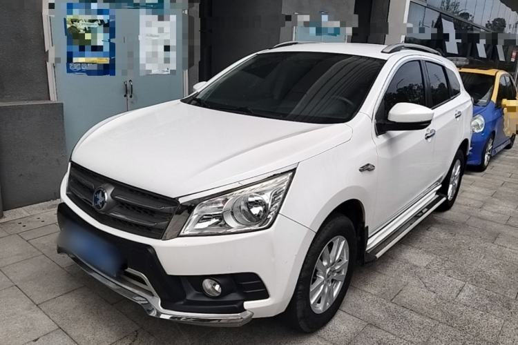 Used Venucia T70 2015 2.0L Manual RuiQu Version Guazi used car, China used car export, Used car for sale, Used  cars, Cheapest cars for sale