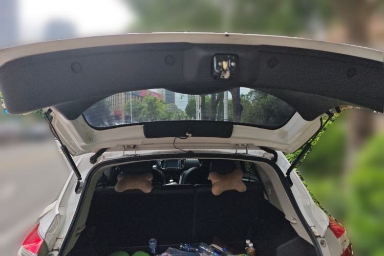 Used Venucia T70 2015 2.0L Manual RuiXiang Edition Trunk