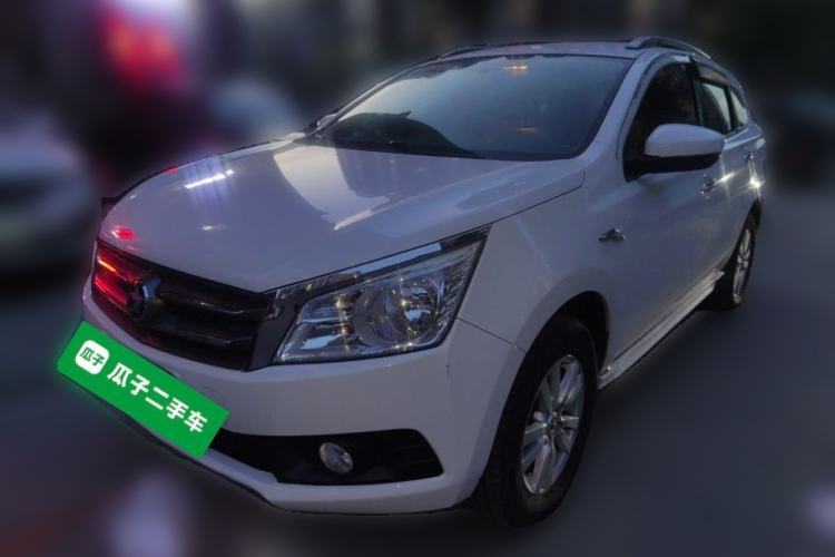 Used Venucia T70 2015 2.0L CVT Smart Choice Edition Guazi used car, China used car export, Used car for sale, Used cars, Cheapest cars for sale