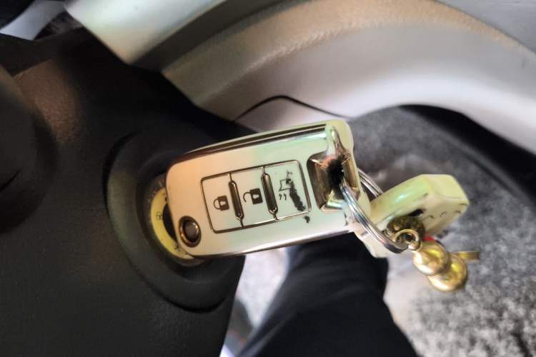 Used Venucia T70 2015 1.6L Manual Ruixing Edition Vehicle Key