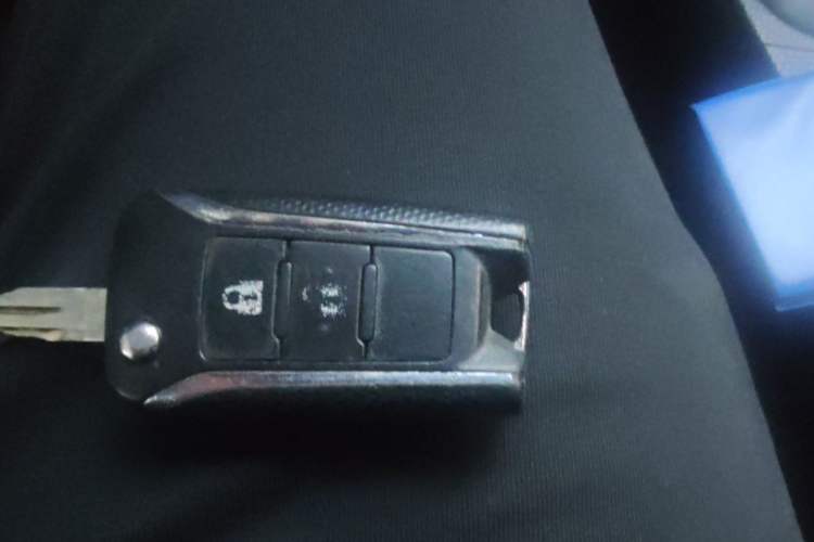 Used Venucia T70 2015 2.0L CVT Smart Choice Edition Vehicle Key