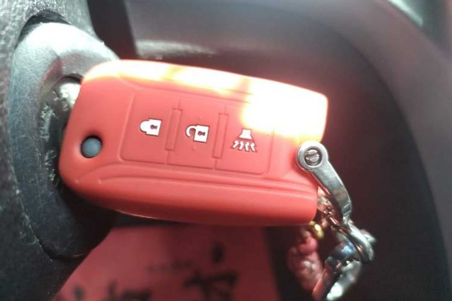 Used Venucia T70 2015 2.0L Manual RuiQu Version Vehicle Key