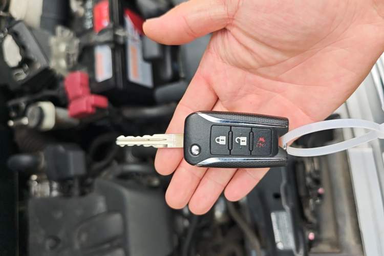 Used Venucia T70 2015 2.0L CVT Smart Edition Vehicle Key