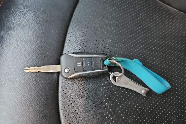 Used Venucia T70 2015 2.0L Manual RuiQu Version Vehicle Key