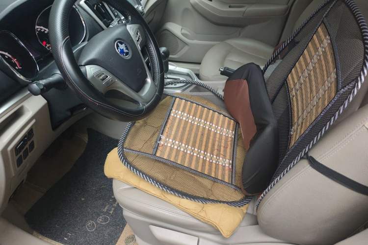 Used Venucia T70 2015 2.0L CVT Smart Edition Left Front Seat