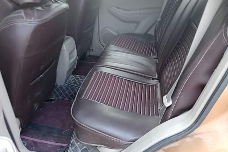 Used Venucia T70 2015 1.6L Manual Ruixing Edition Left Rear Seat