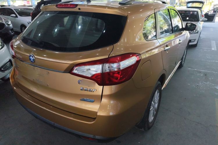 Used Venucia T70 2015 2.0L CVT Smart Edition Rear Right 45 Deg