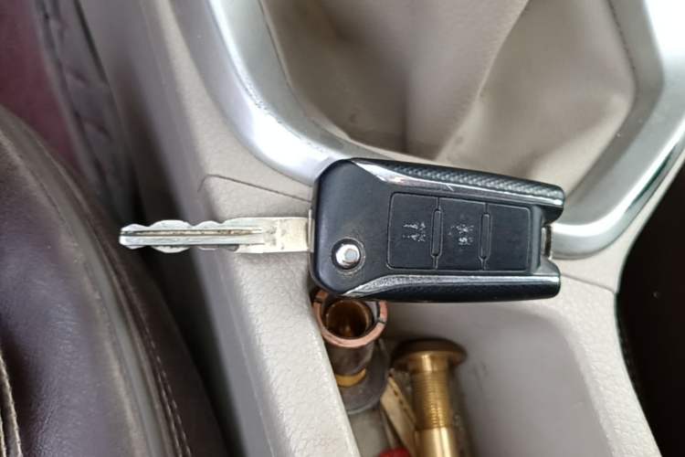 Used Venucia T70 2015 1.6L Manual Ruixing Edition Vehicle Key