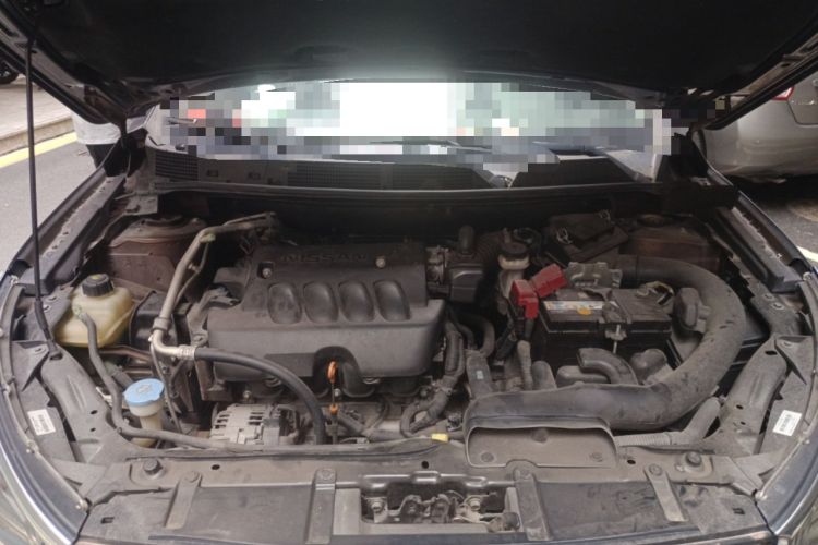 Used Venucia T70 2016 2.0L CVT Smart Choice Edition Engine Bay