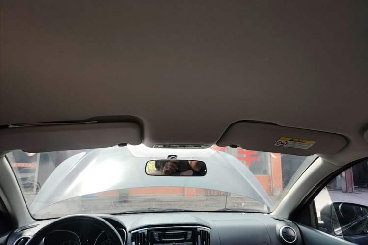 Used Venucia T70 2016 2.0L Manual RuiQu Version Headliner