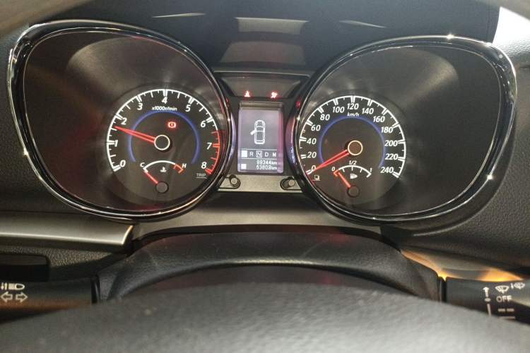 Used Venucia T70 2016 2.0L CVT Smart Choice Edition Instrument Cluster