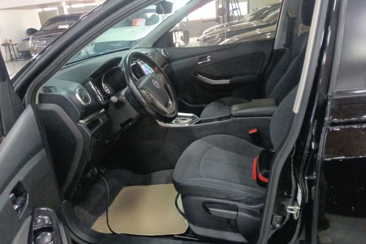 Used Venucia T70 2016 2.0L CVT Smart Choice Edition Left Front Seat