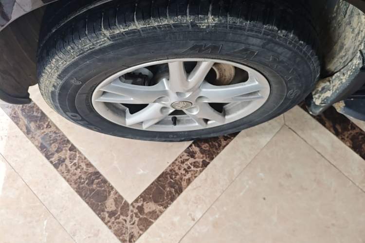 Used Venucia T70 2016 1.6L Manual Ruixing Edition Left Front Wheel Hub