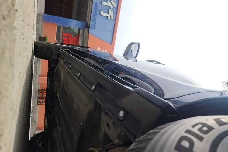 Used Venucia T70 2016 2.0L Manual RuiQu Version Left Side Sill