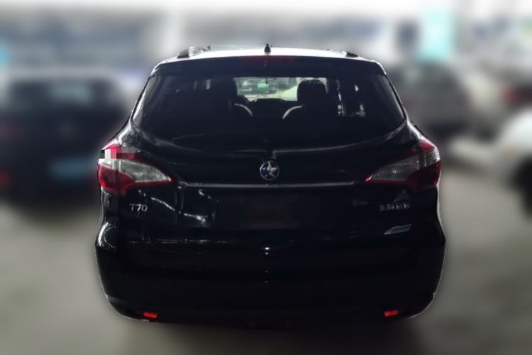 Used Venucia T70 2016 2.0L CVT Smart Choice Edition Rear