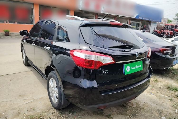 Used Venucia T70 2016 2.0L Manual RuiQu Version Rear Left 45 Deg