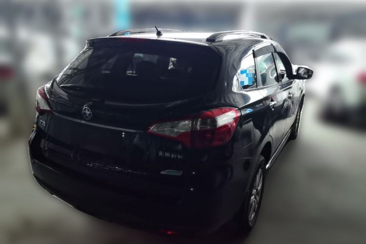 Used Venucia T70 2016 2.0L CVT Smart Choice Edition Rear Right 45 Deg
