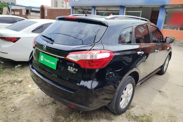 Used Venucia T70 2016 2.0L Manual RuiQu Version Rear Right 45 Deg