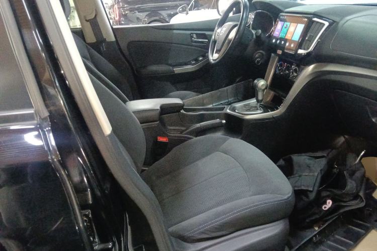Used Venucia T70 2016 2.0L CVT Smart Choice Edition Right Front Seat