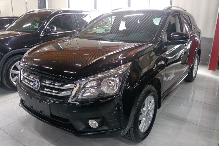 Used Venucia T70 2016 2.0L CVT Smart Choice Edition Guazi used car, China used car export, Used car for sale, Used cars, Cheapest cars for sale